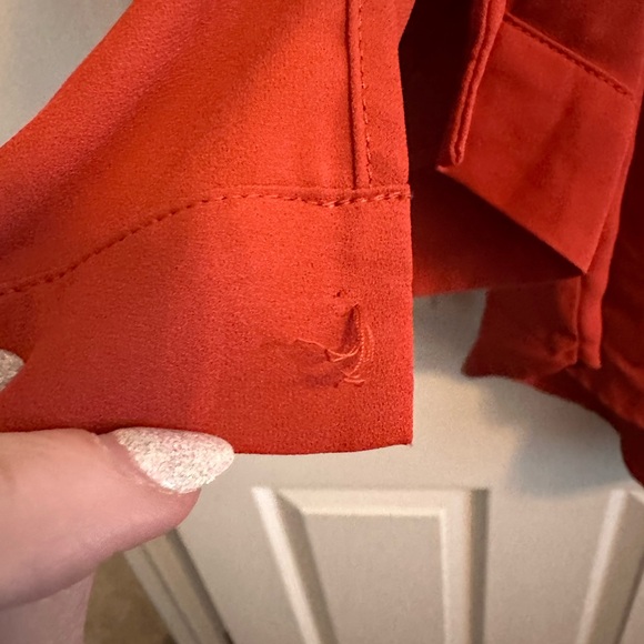 Split neck 3/4 sleeve burnt orange top - Picture 5 of 7